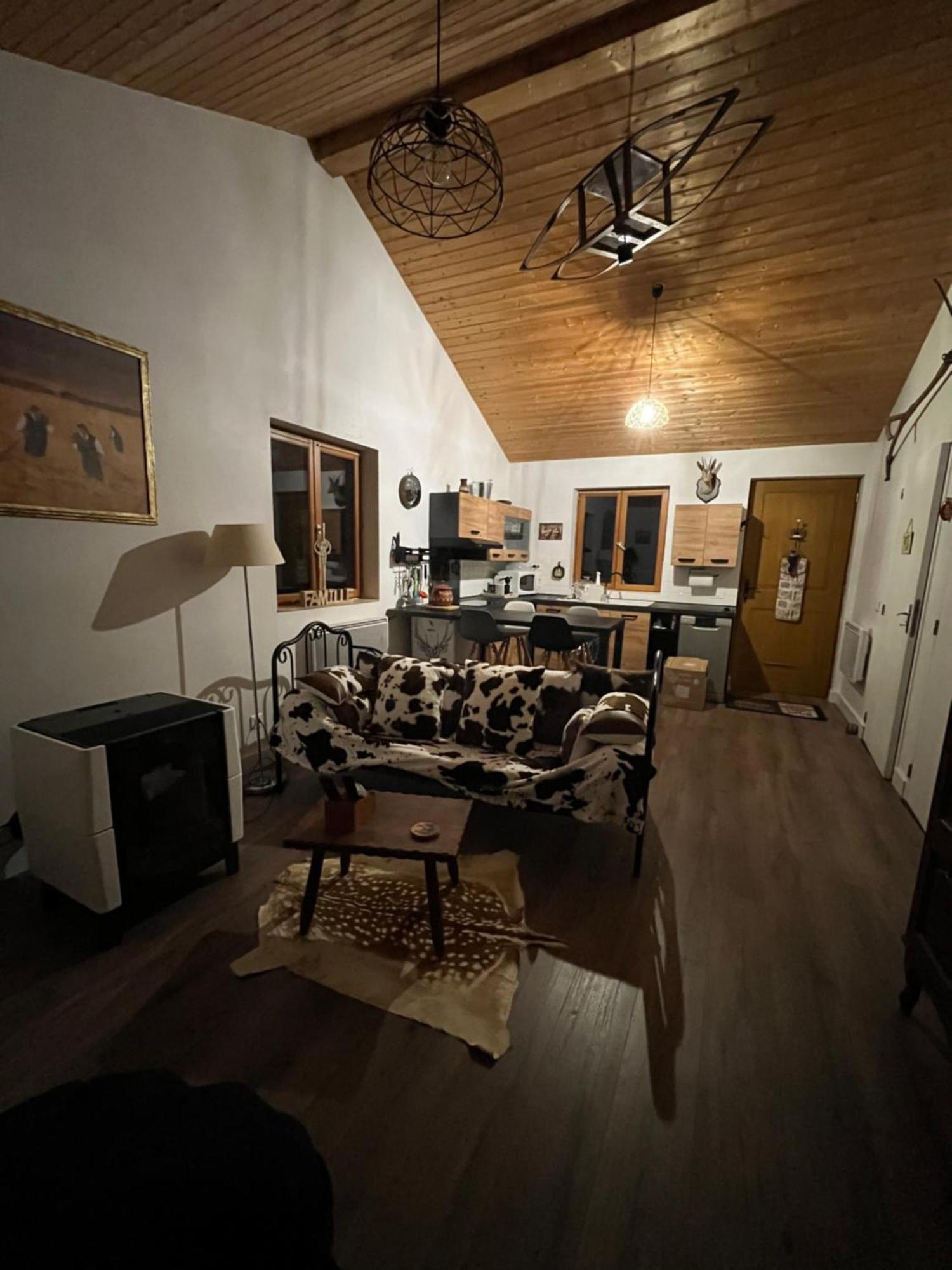Вилла Chez Mamie Л'Иль-Журден Экстерьер фото